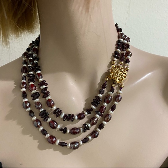 Triple Strand Garnet Crystal Pearl Lampwork Glass Beads Multi-Stand 17” Necklace - Picture 2 of 15